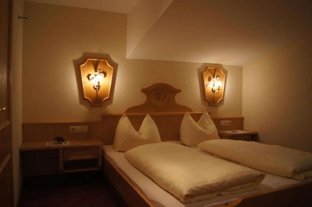 Gaestehaus Alpina Maurach  Ruang foto