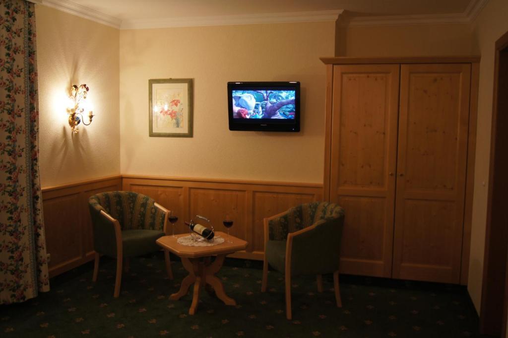 Gaestehaus Alpina Maurach  Ruang foto