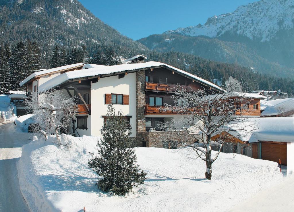 Gaestehaus Alpina Maurach  Bagian luar foto